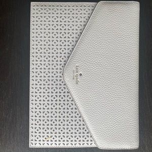 Gorgeous white/cream kate spade envelope clutch. Wakefield